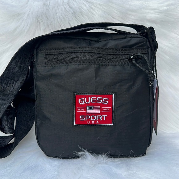 New GUESS Originals Crossbody Sport Bag - Picture 2 of 7